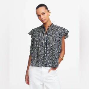 Madewell Shirred Lace-Trim Top in Night Indigo size medium